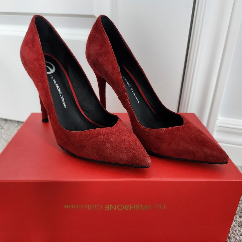 Red Suede Velvet Heels Size 7.5 8 New Clean Pointed Toe